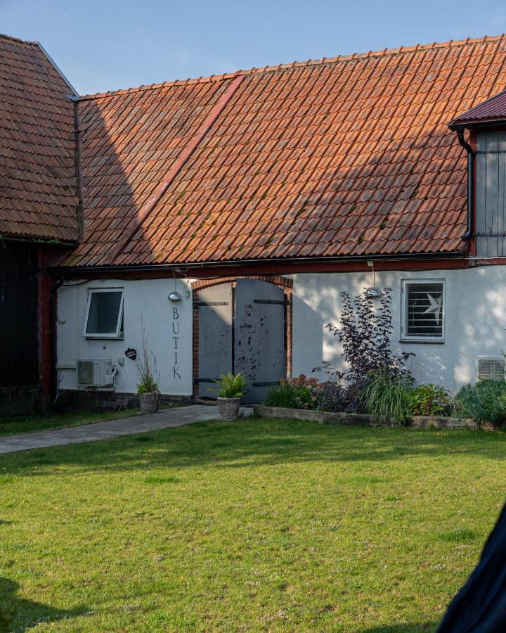 Bed and Breakfast Red Bird Farm Ystad Exteriér fotografie