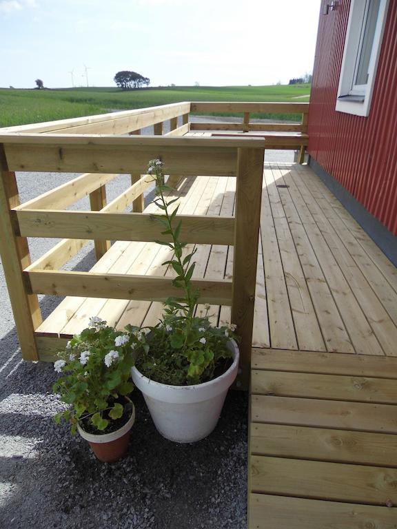 Bed and Breakfast Red Bird Farm Ystad Exteriér fotografie